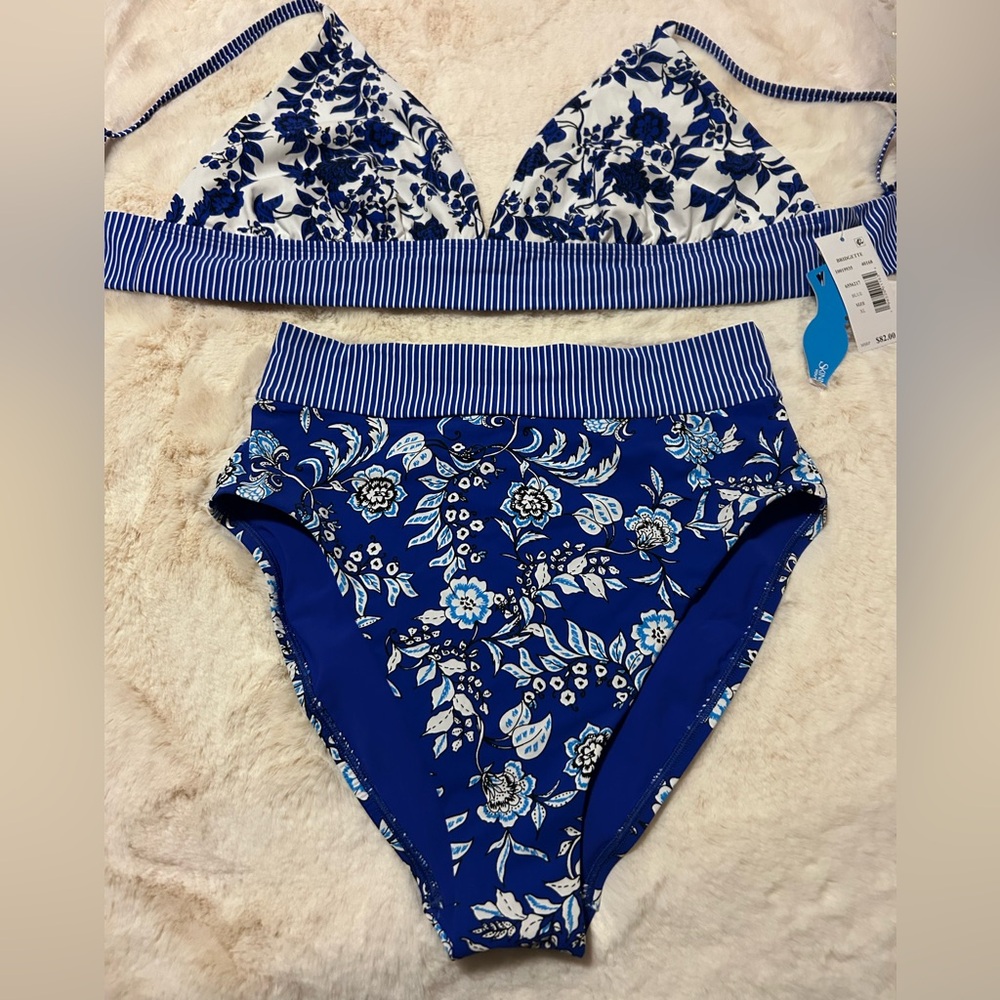 NWT Skinnydippers Blue Floral Bikini Set XL Top, L buttons